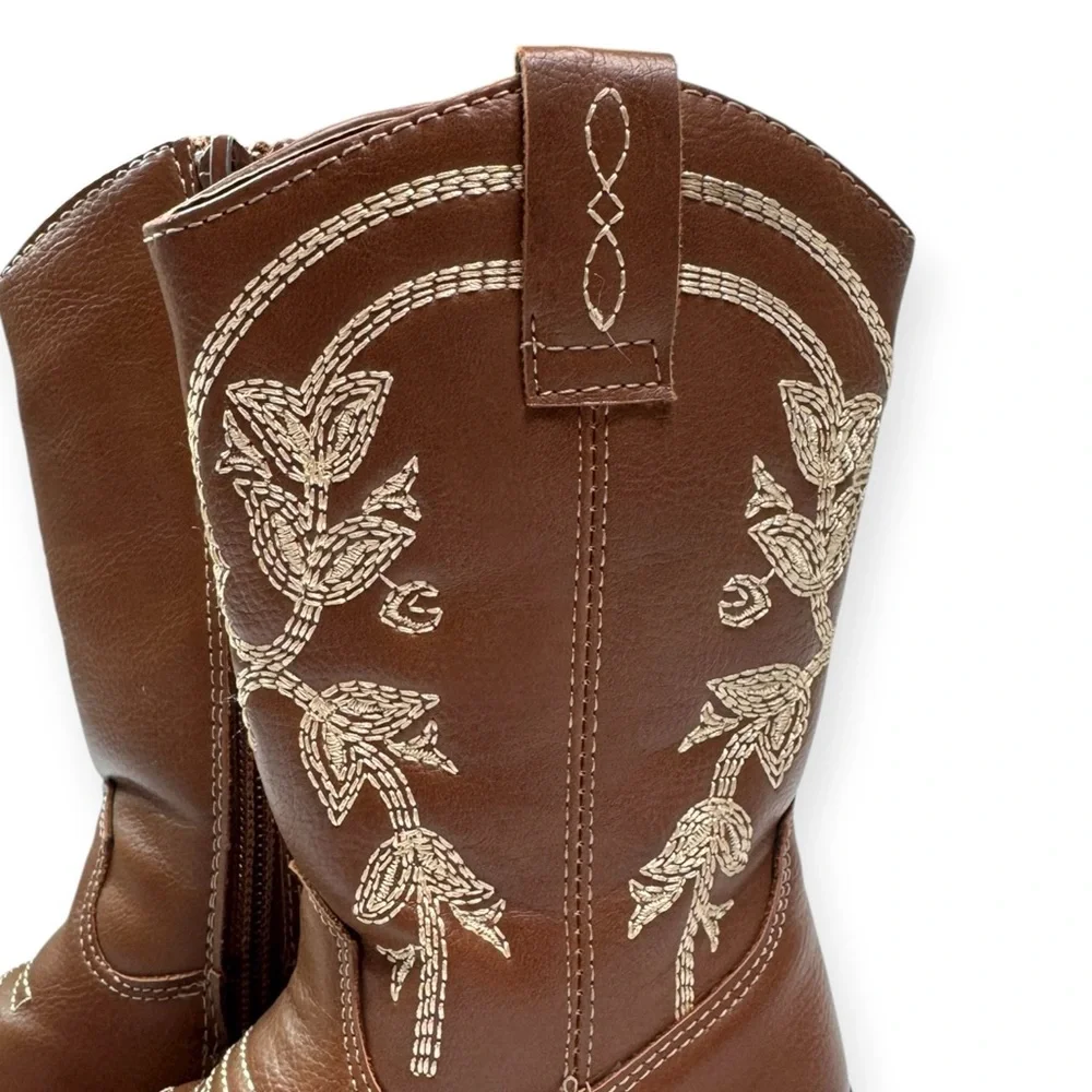 Kensie Girl Cowgirl Heel Boots‎ in Brown